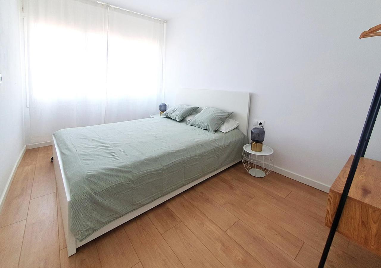 Acojedor Piso Cerca Del Metro Apartment Cornella de Llobregat Ngoại thất bức ảnh