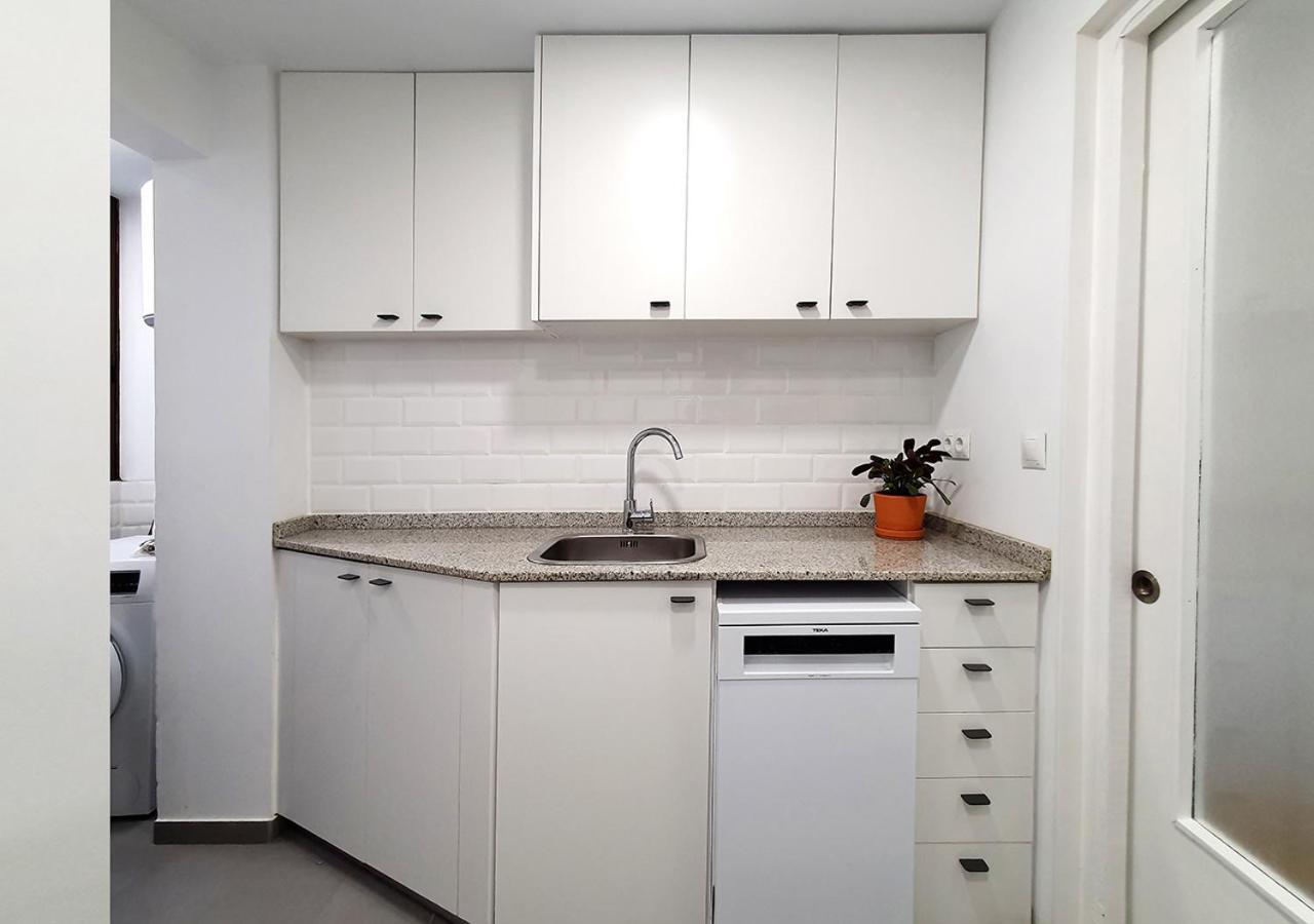 Acojedor Piso Cerca Del Metro Apartment Cornella de Llobregat Ngoại thất bức ảnh
